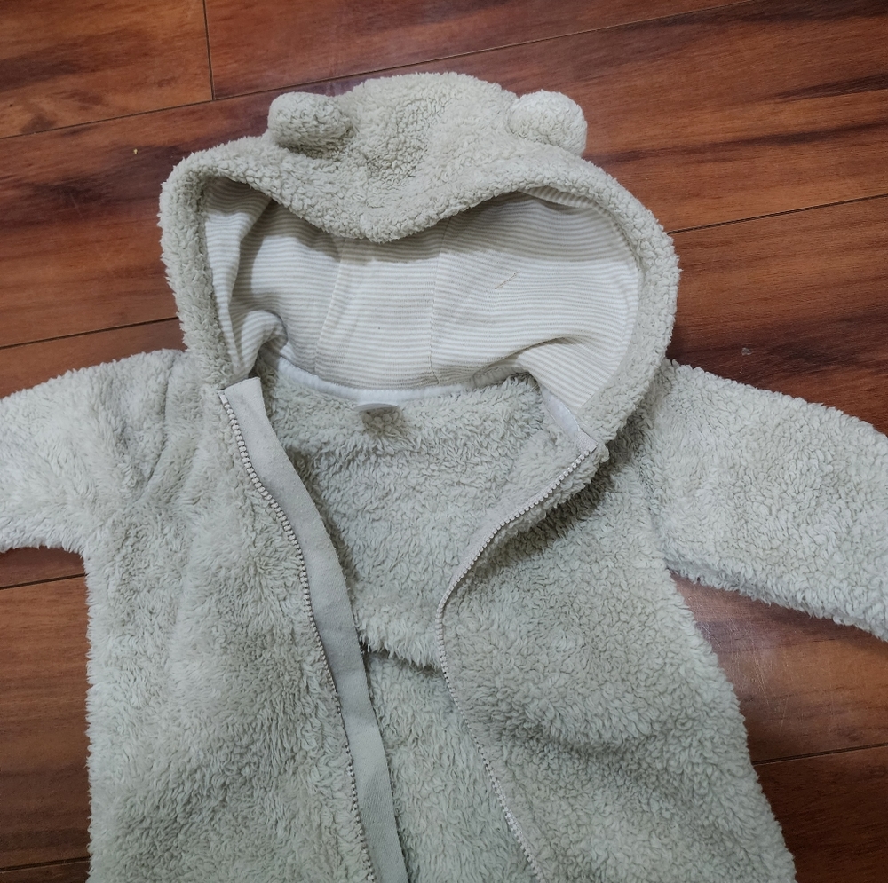 carter's Sherpa Hooded Pram in Beige - Picture 3 of 7